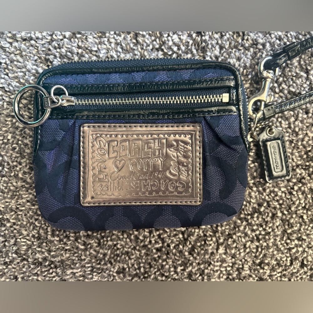 Coach Poppy op Art navy wristlet - Picture 3 of 7